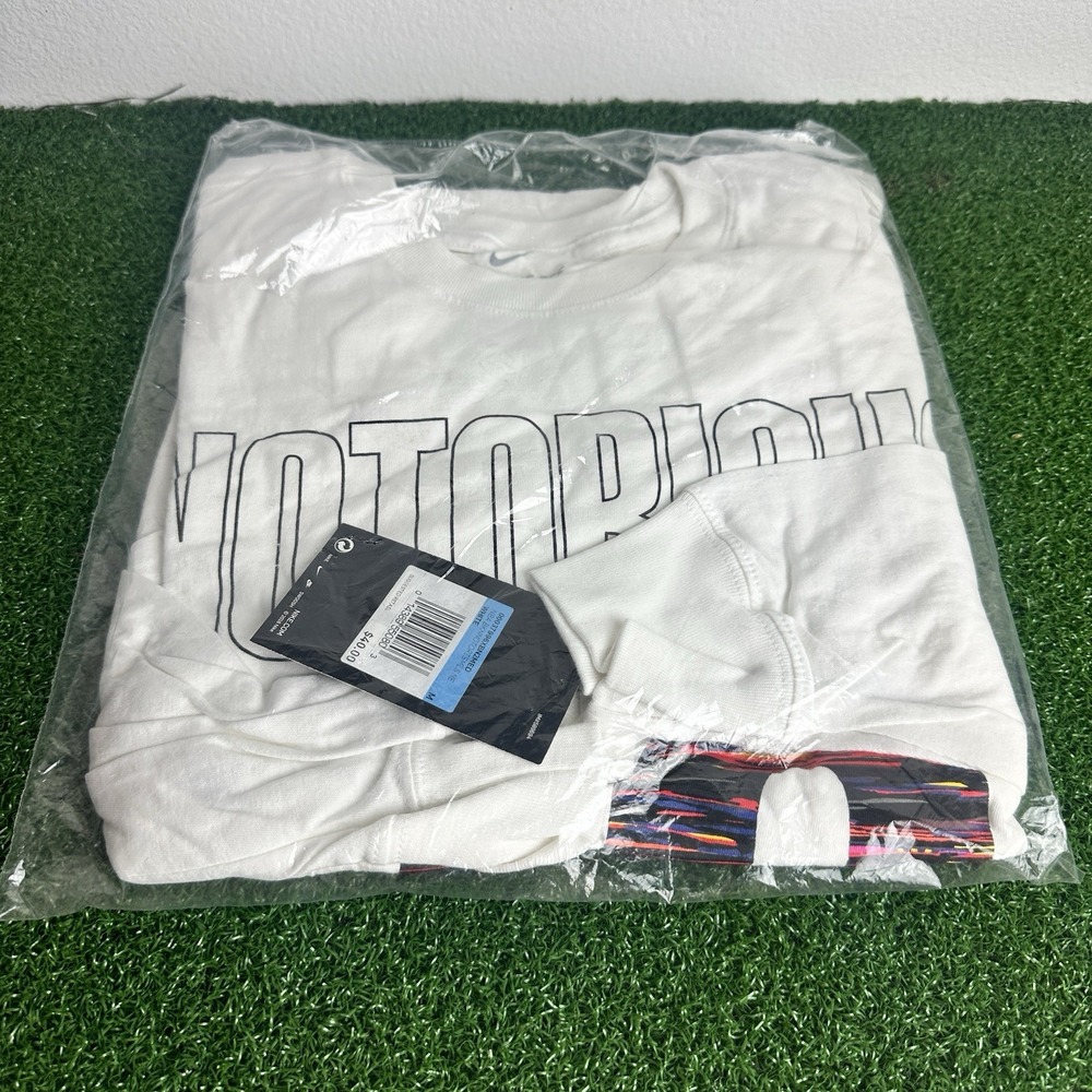 Biggie Nike Name & Number Long Sleeve T-Shirt Brooklyn Nets Notorious B.I.G. NBA - Picture 2 of 4
